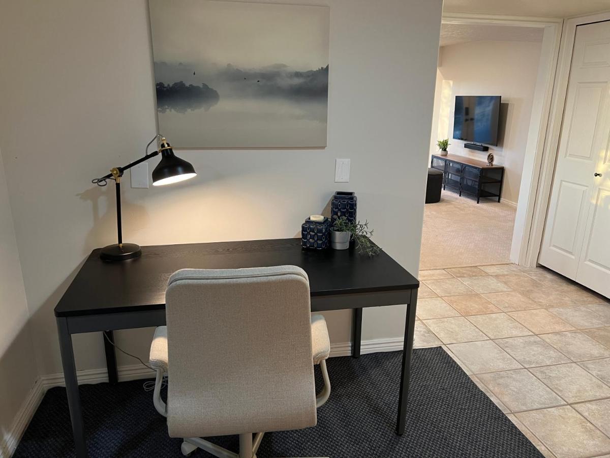 Above Ground Basement Apartment 2 Bedroom 1 B Retreat With Gorgeous View Draper Esterno foto